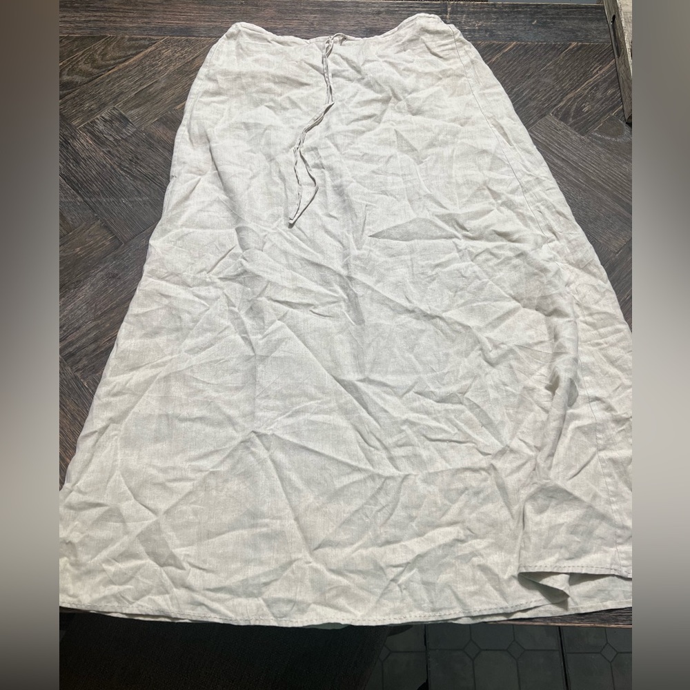 Long cream skirt